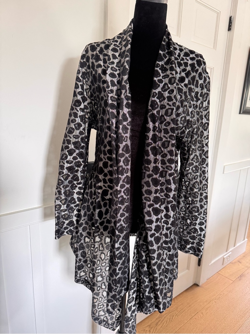 Women's Metallic Black & Silver Leopard Open-Front Jacket